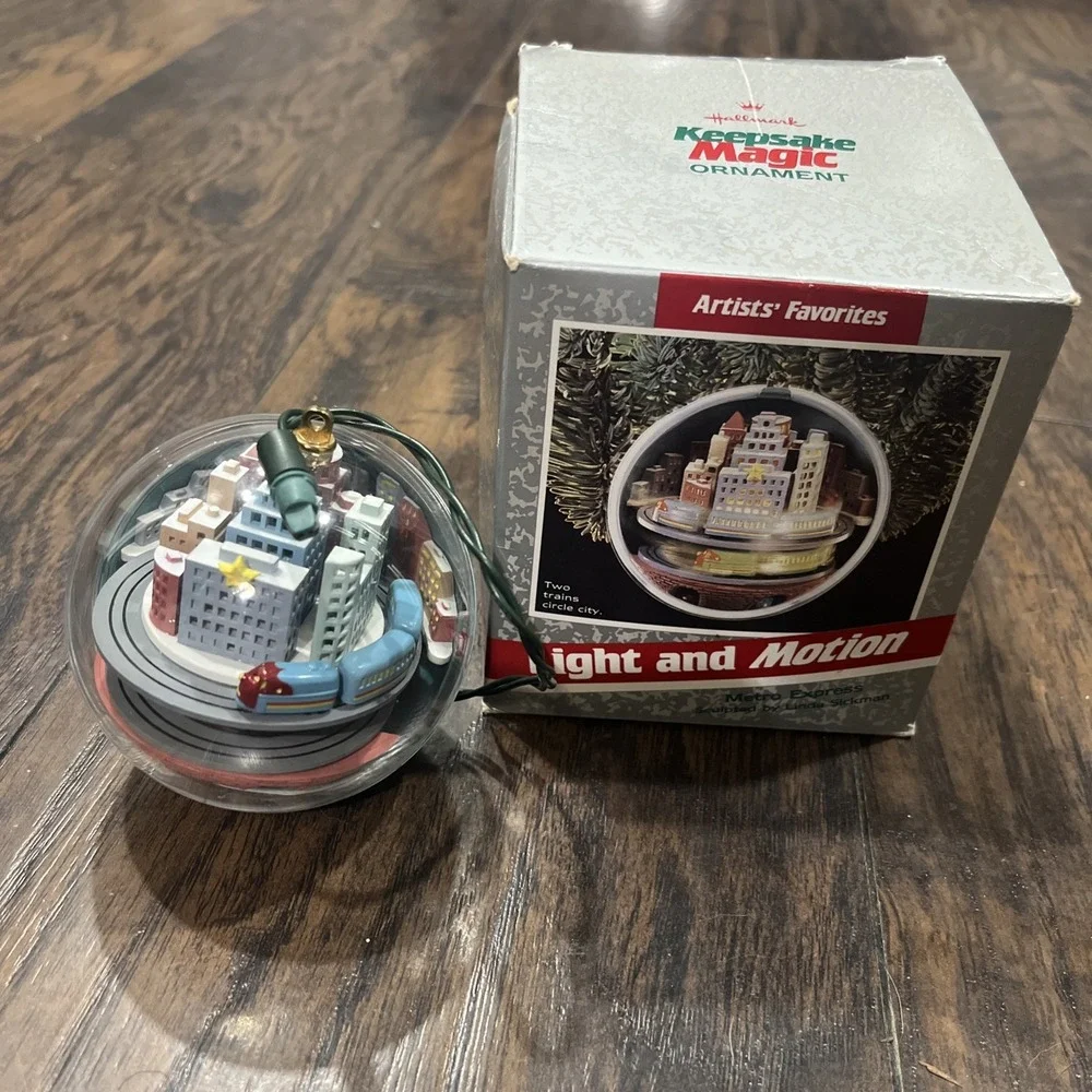 Hallmark Metro Express Magic Light and Motion‎ Ornament Tested Works 1989